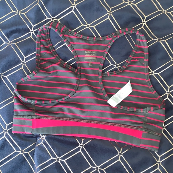 DRI-FIT - Picture 4 of 6